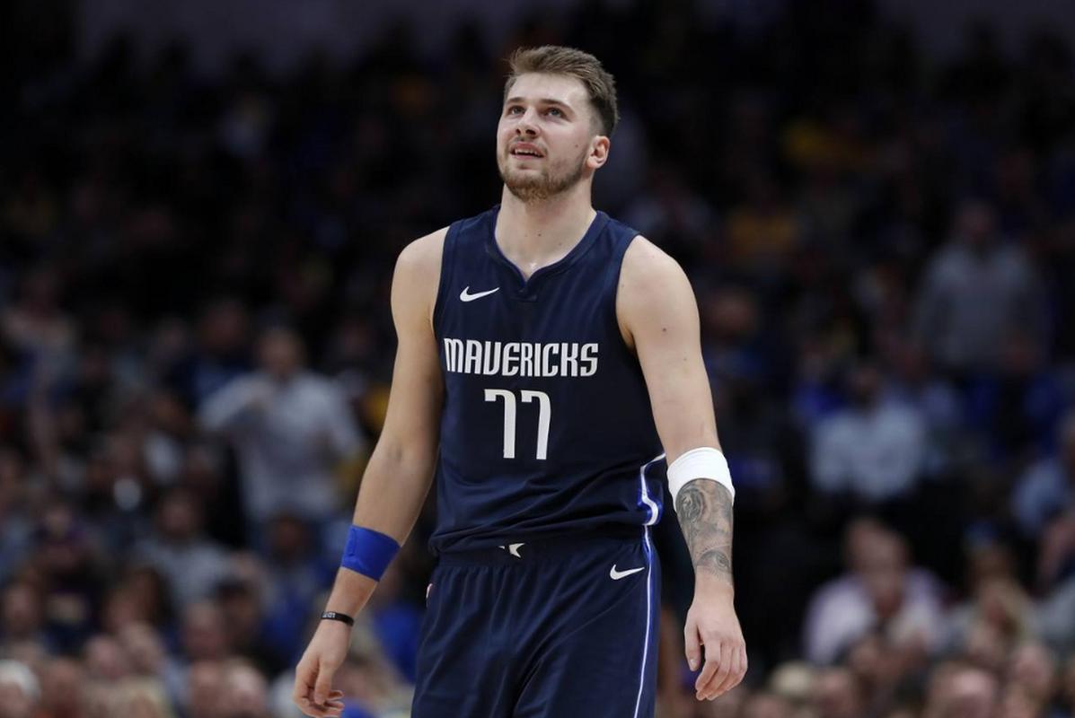 球运动员展 球运动员展