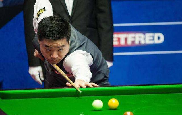 万英镑引入 万英镑引入