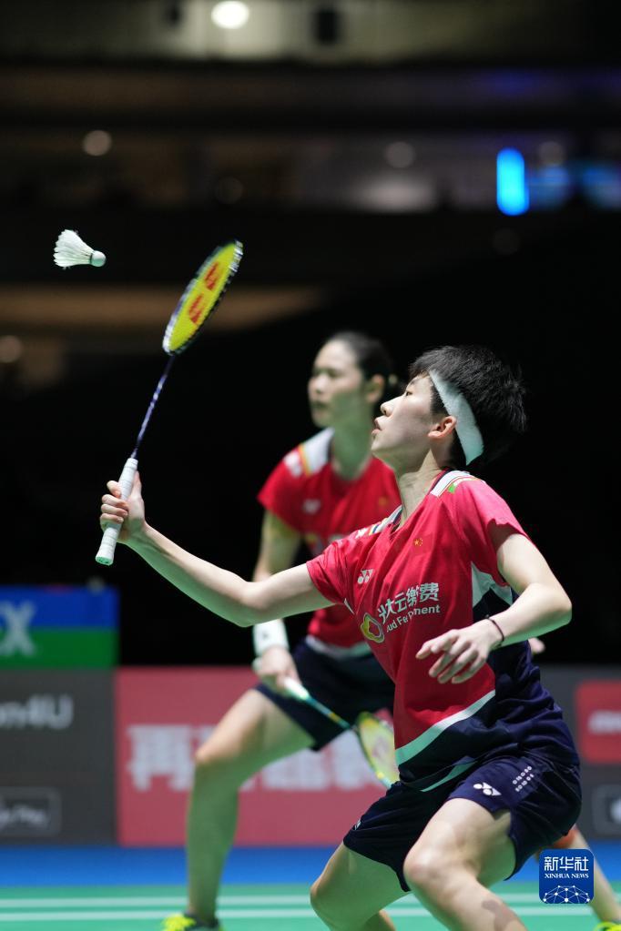 两位干员的 两位干员的